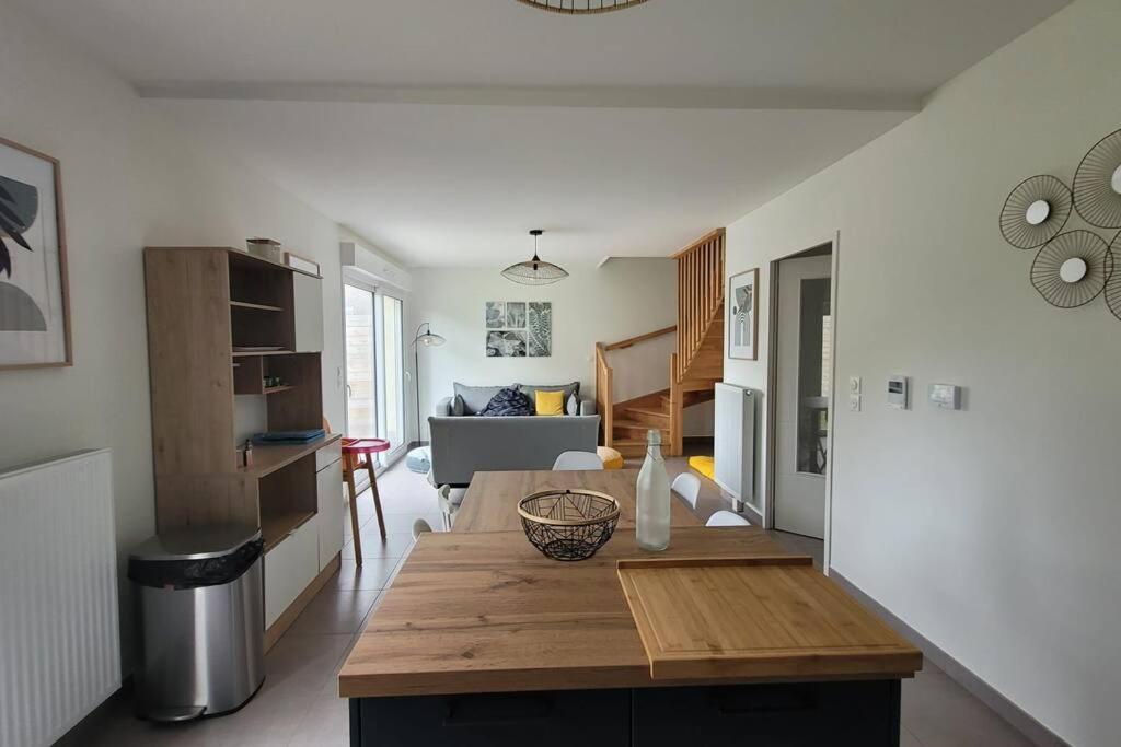 Maison Avec Jardin Sur